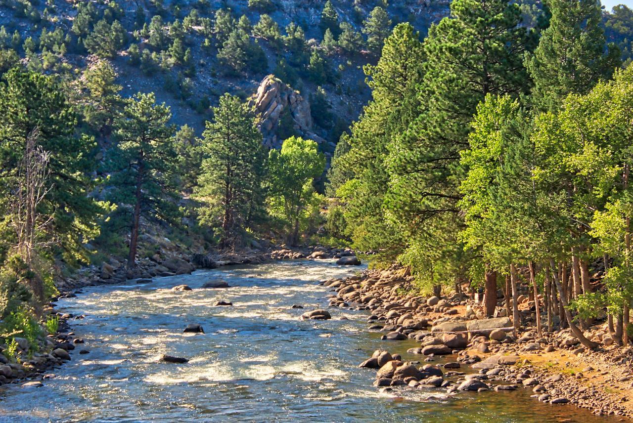 Mountain River Bed & Breakfast Buena Vista Exterior photo